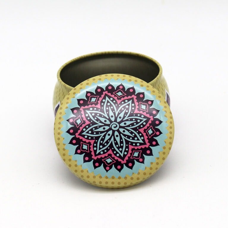 Yrsm metal-4oz Candle Tins