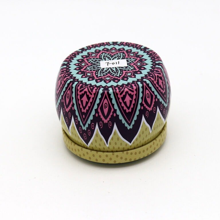 Yrsm metal-4oz Candle Tins - Image 8